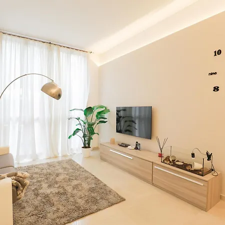 Apartment Giardino Terrazzo Privato Bilocale Moderno Vicino Metropolitana Comodo Per Niguarda E Centro *