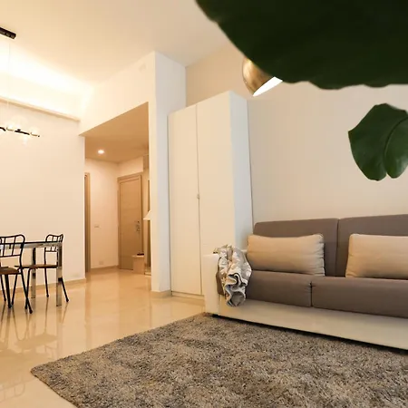 Apartment Giardino Terrazzo Privato Bilocale Moderno Vicino Metropolitana Comodo Per Niguarda E Centro Milan